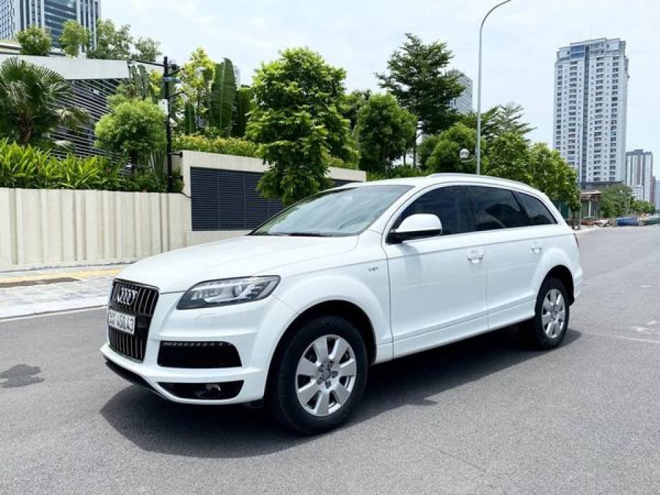 cần bán AUDI Q7 Quattro S-line 3.0T model 2014-11