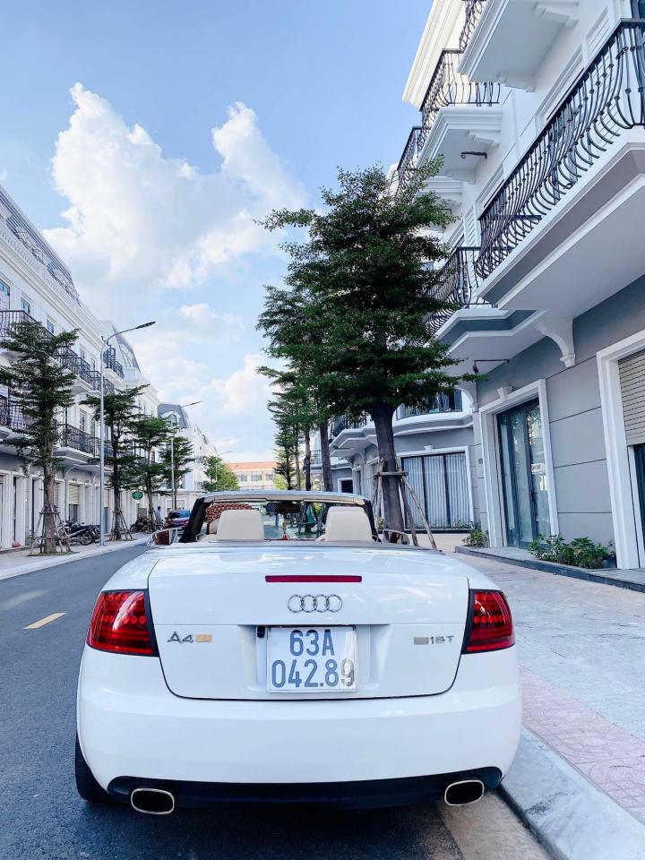 Bán ô tô Audi A4 mui xếp-6